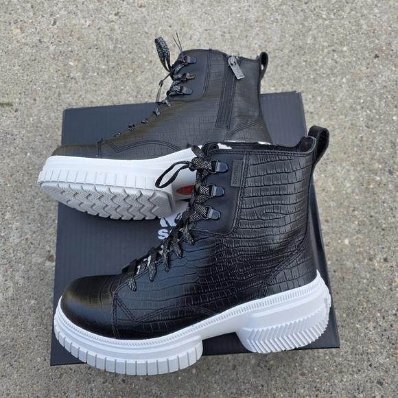 Sorel Lace Lux Boots Women Size 9 - Picture 9 of 13